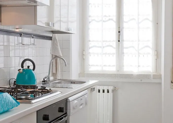 Pateras Flower-rental In Apartament Rzym