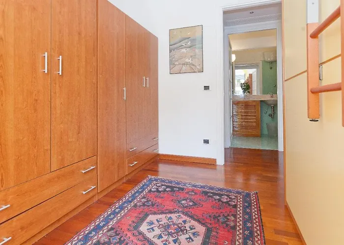 Pateras Flower-rental In Apartament Rzym